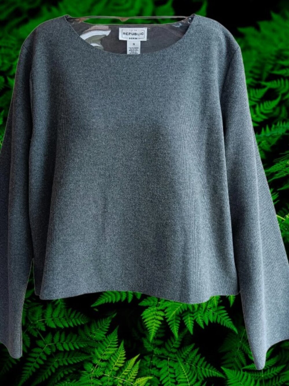 For The Republic Denim Women Sweater Pullover Raw Edges Gray Size M